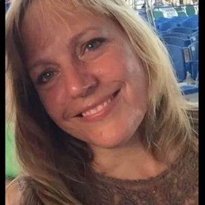 Meet your Posher, Wendy